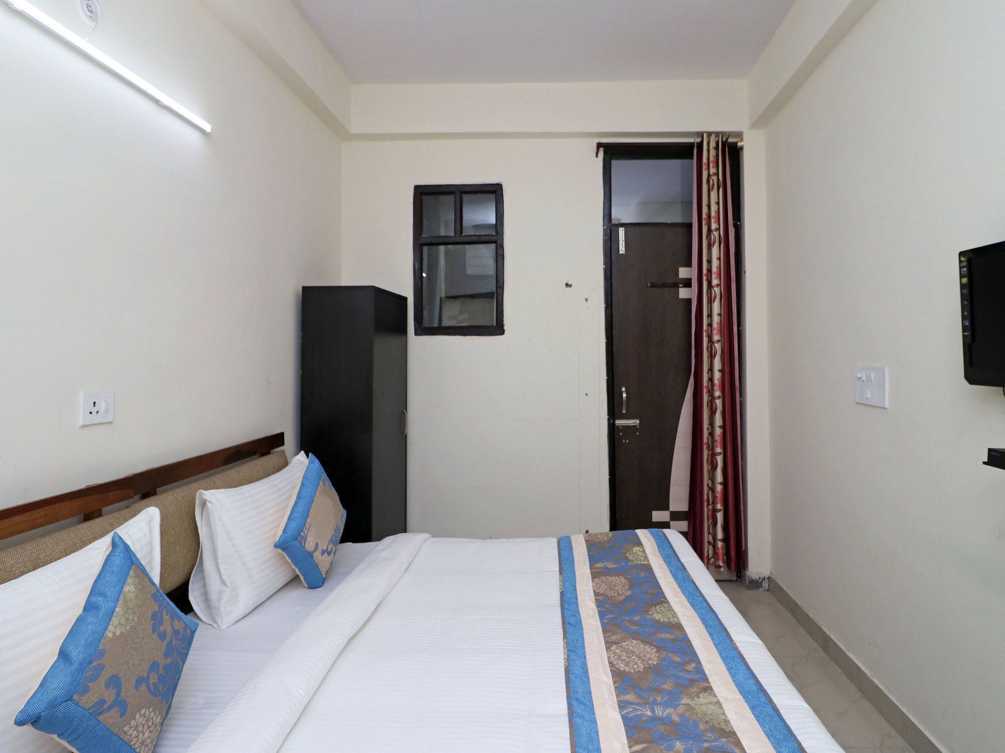 Oyo Triage Home Stay Noida Ngoại thất bức ảnh